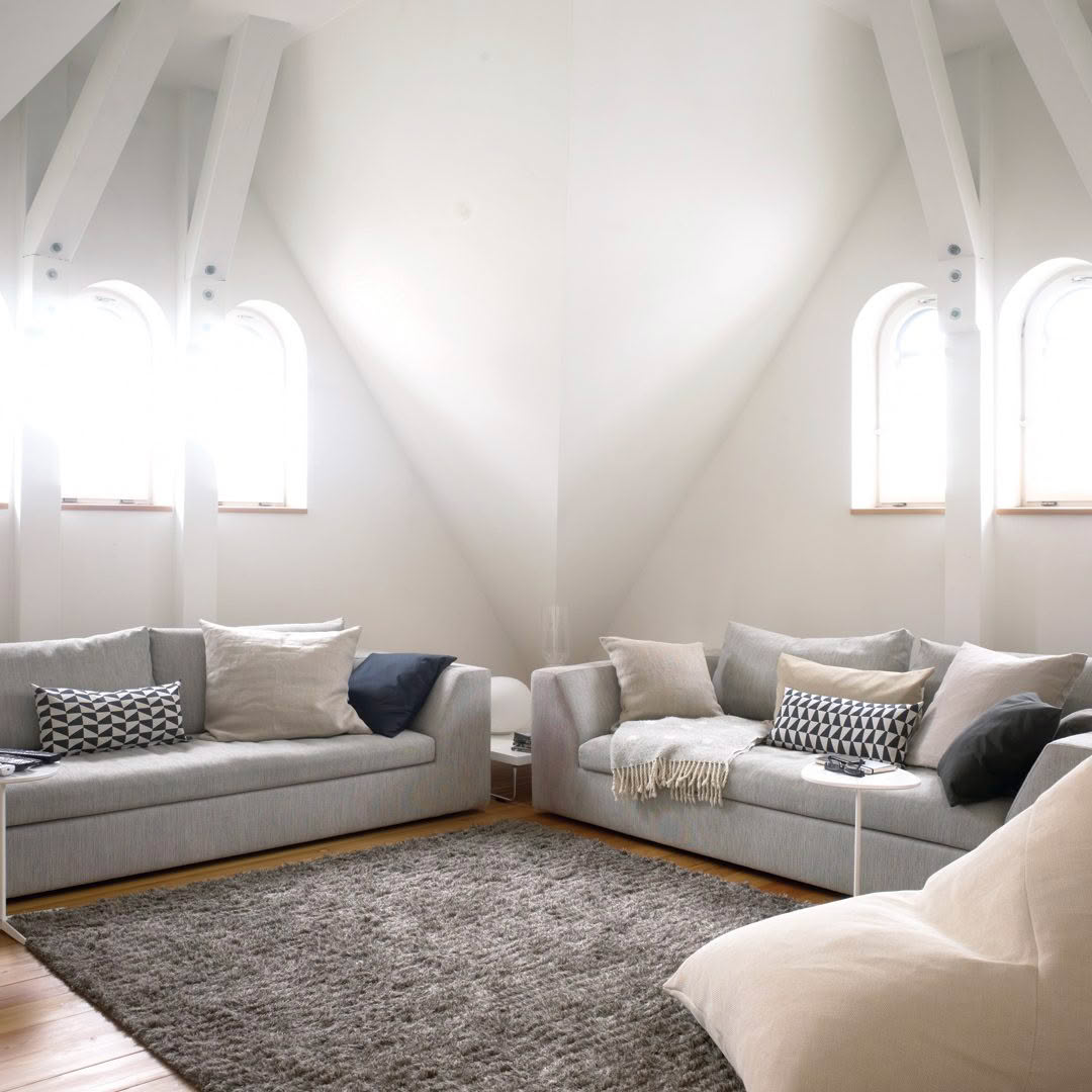 Aapa_col.--warm-grey_wool-linen_tufted-carpet-interior-2
