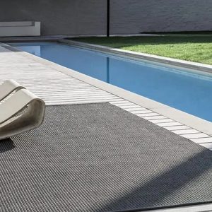 POOLSIDE