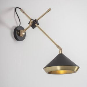 Shear wall light Brass and Black