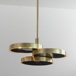 Triarc Pendant Black