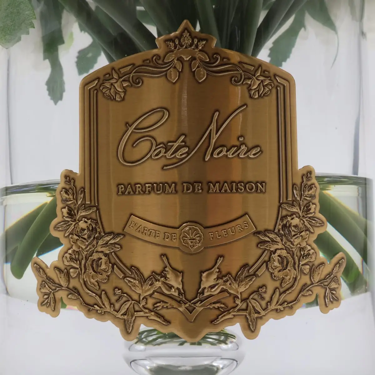 Grand-Rose-Buds-Bouquet-Ivory_1