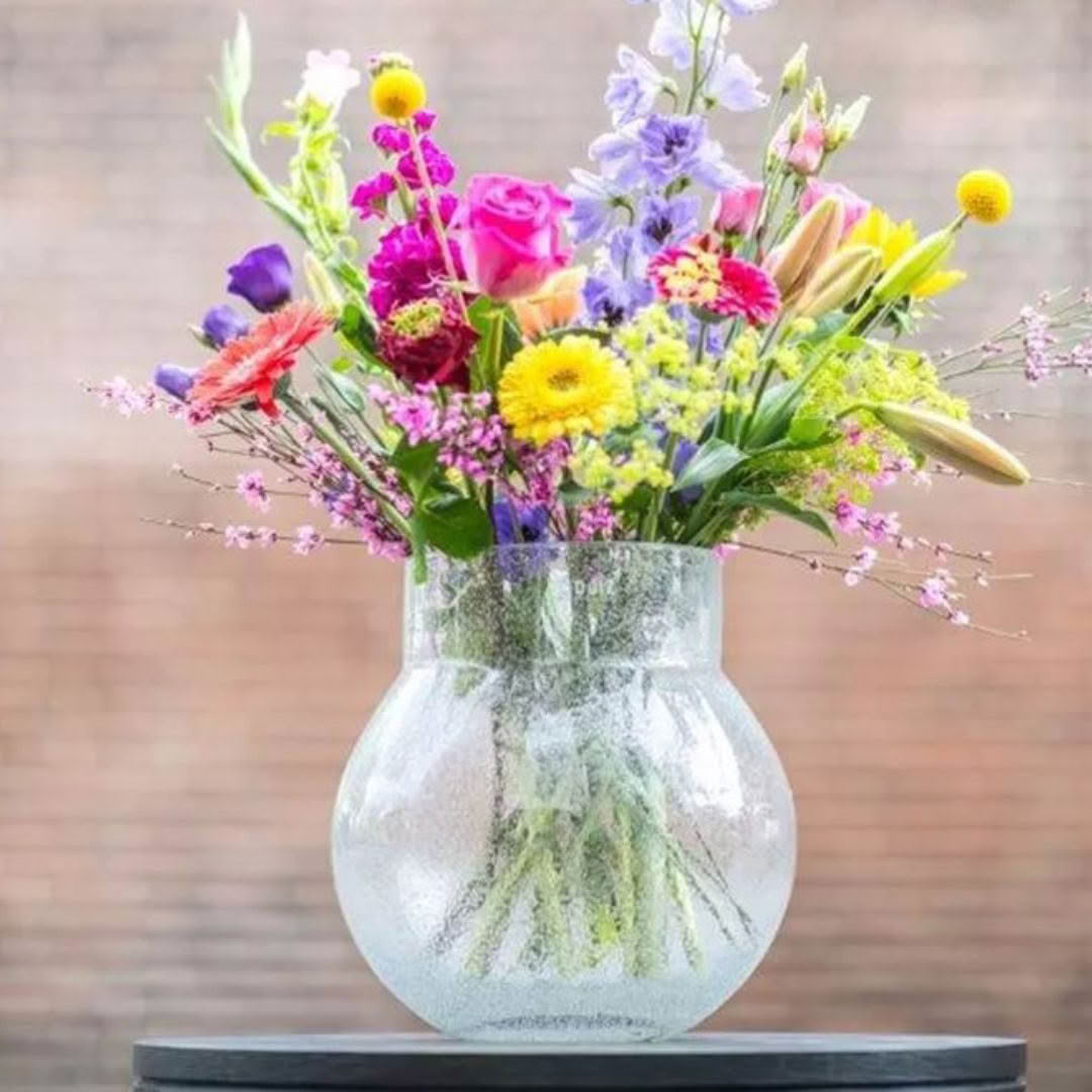 Breb-Vase-clear-bubbles-2