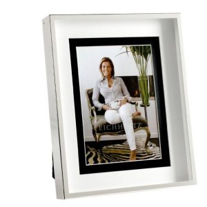 GRAMERCY PICTURE FRAME LARGE - SILVER