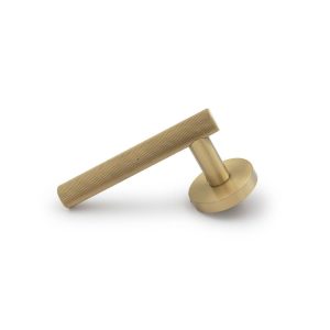 ATELIER DOOR LEVER WITH LATCH - BRASS