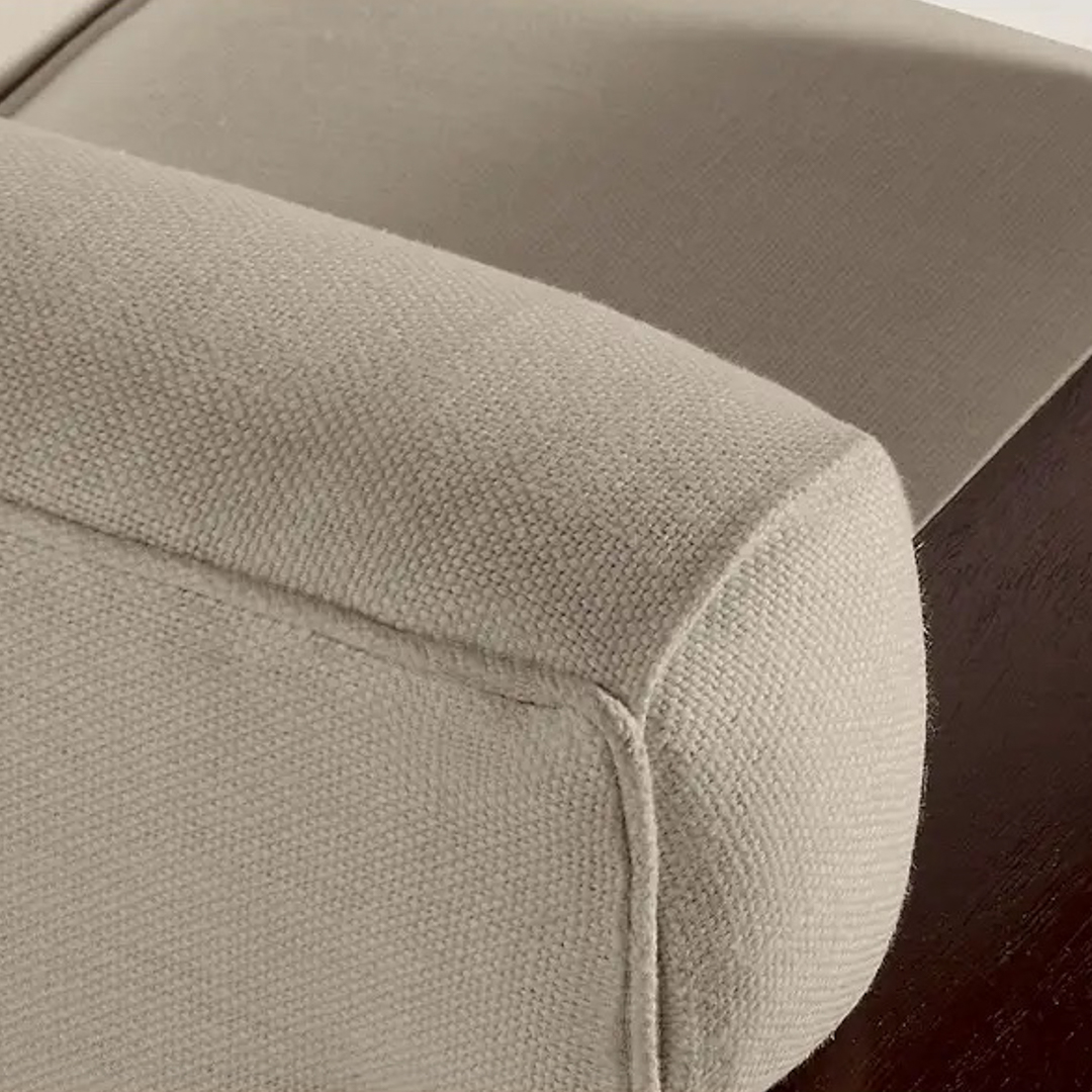 Modern-Metropolis-Club-Chair_1