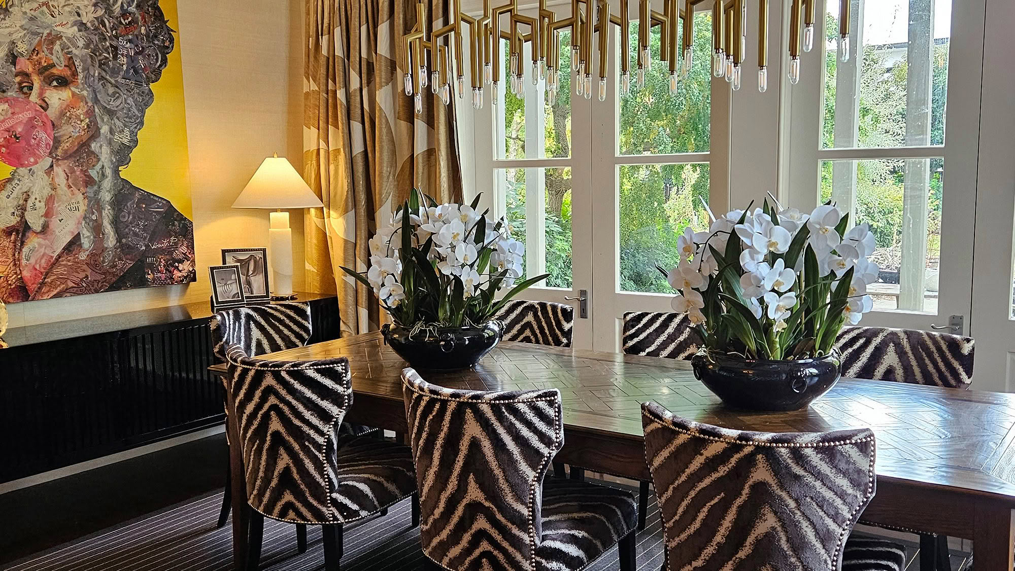 Luxury Dining Setting, Trenzseater Interior design for the Brown Residence in Chch NZ