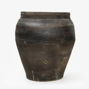 ANTIQUE POT - 60cm H