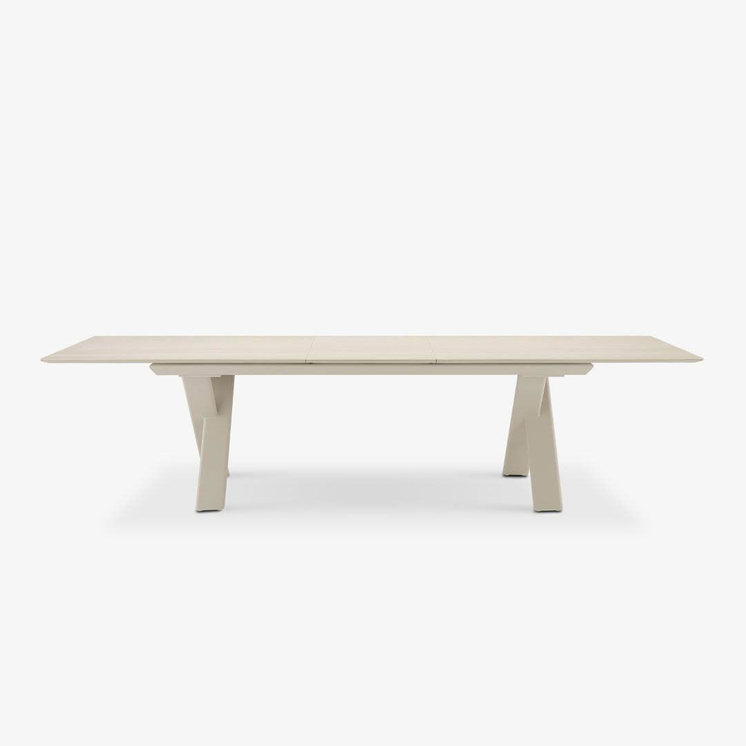 Albatros-Dining-Table---Mocha-3